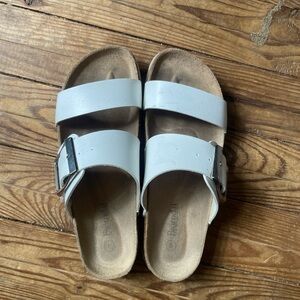 Bjorndal White Sandals